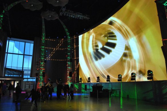 390433_10150485497417969_657328161_n