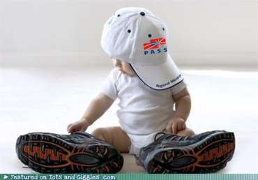 funny-kids-pictures-big-shoes-to-fill